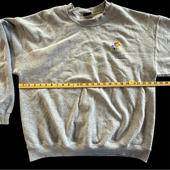 Kansas University Alumni Association Sweatshirt • Size L - Picture 6 of 7